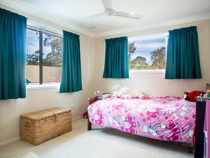 3 Gordon Avenue, Summerland Point NSW 2259
