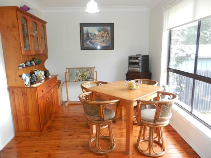 66 Catherine Street, Mannering Park NSW 2259