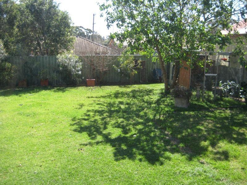 66 Catherine Street, Mannering Park NSW 2259