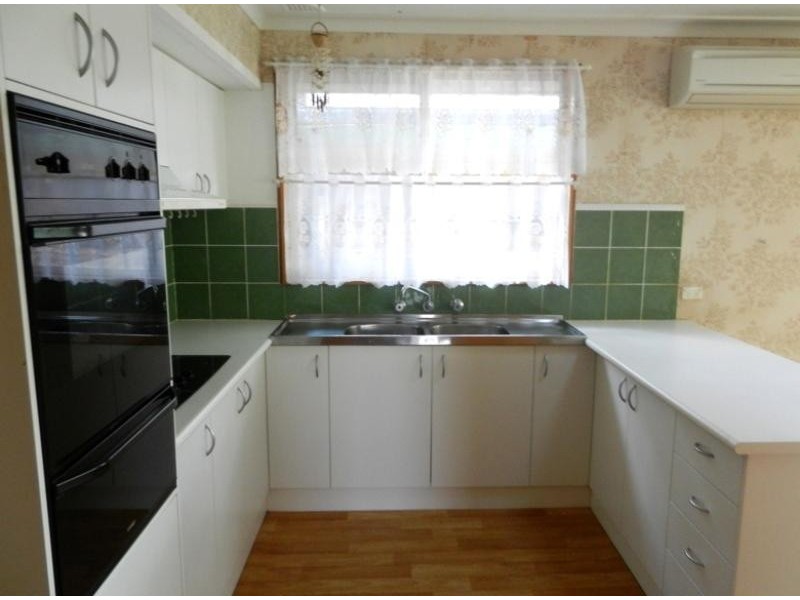 15 Scott Road, Mannering Park NSW 2259