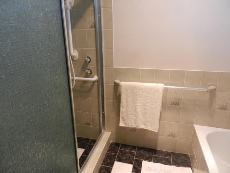 113 Vales Road, Mannering Park NSW 2259