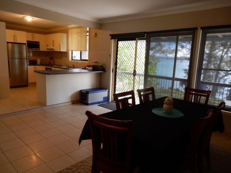 119 Kullaroo Road, Summerland Point NSW 2259