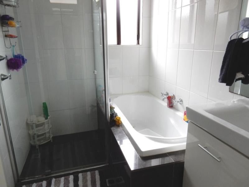 47 Vales Road, Mannering Park NSW 2259