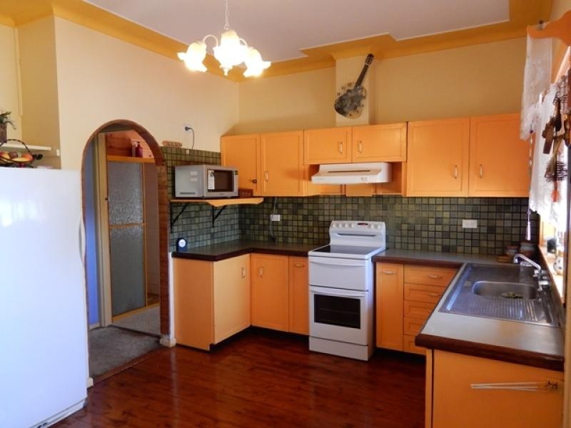 693 Pacific Highway, Kanwal NSW 2259