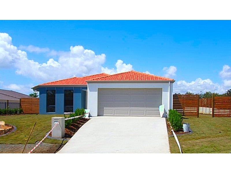 16 AQUA Crescent, Redland Bay QLD 4165