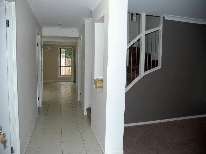 18 GREEN Place, Redland Bay QLD 4165