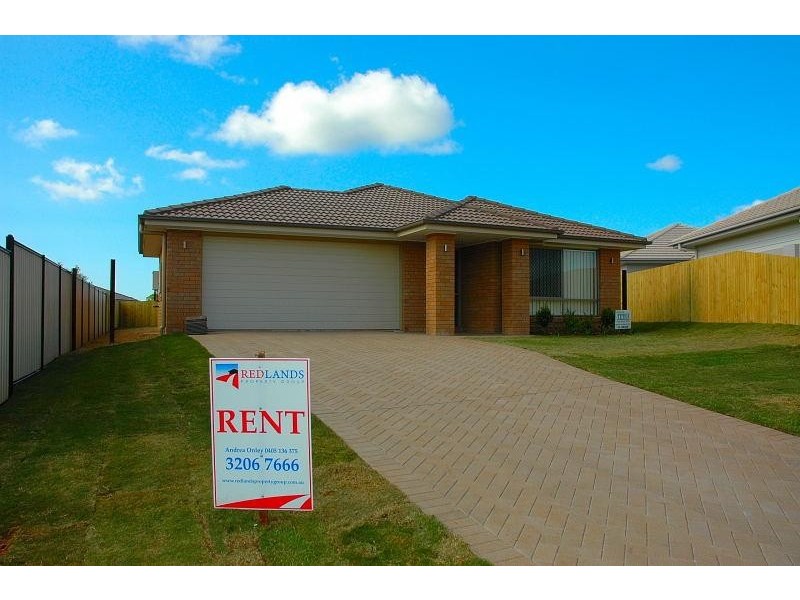 4 DALY Place, Redland Bay QLD 4165