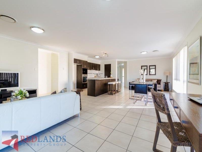 68 EBONY Crescent, Redland Bay QLD 4165