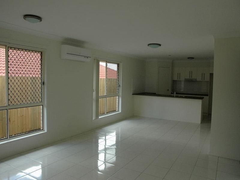 1/39 CYPRESS Street, Redland Bay QLD 4165