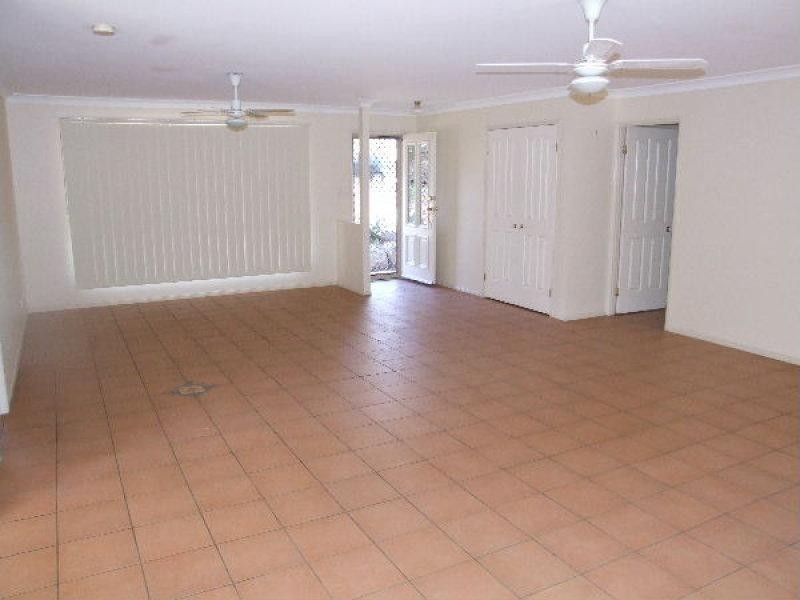 19 BANKSIA Street, Redland Bay QLD 4165