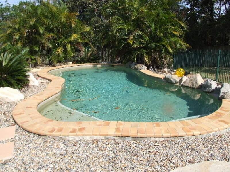 19 BANKSIA Street, Redland Bay QLD 4165