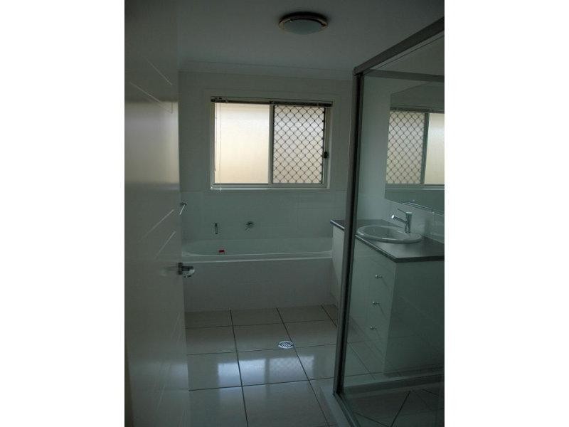 39 Cypress Street REDLAND BAY 4165, Redland Bay QLD 4165