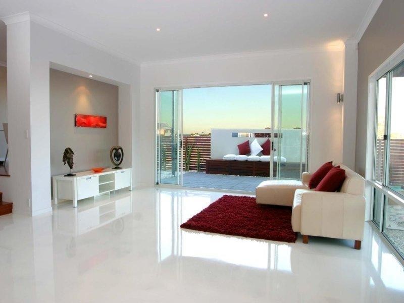 11 SALTWATER Place, Redland Bay QLD 4165
