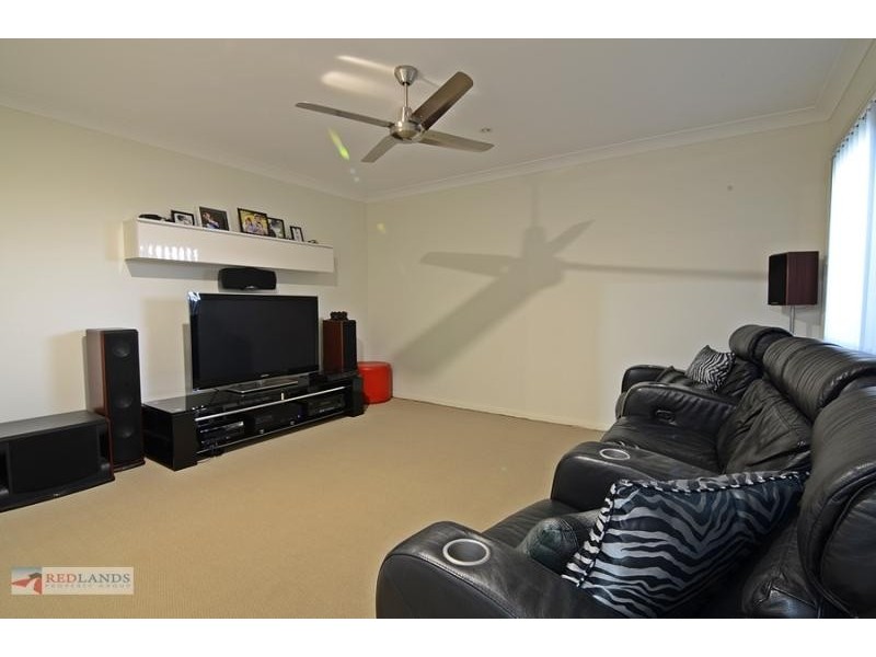 12 LIZARD Place, Redland Bay QLD 4165