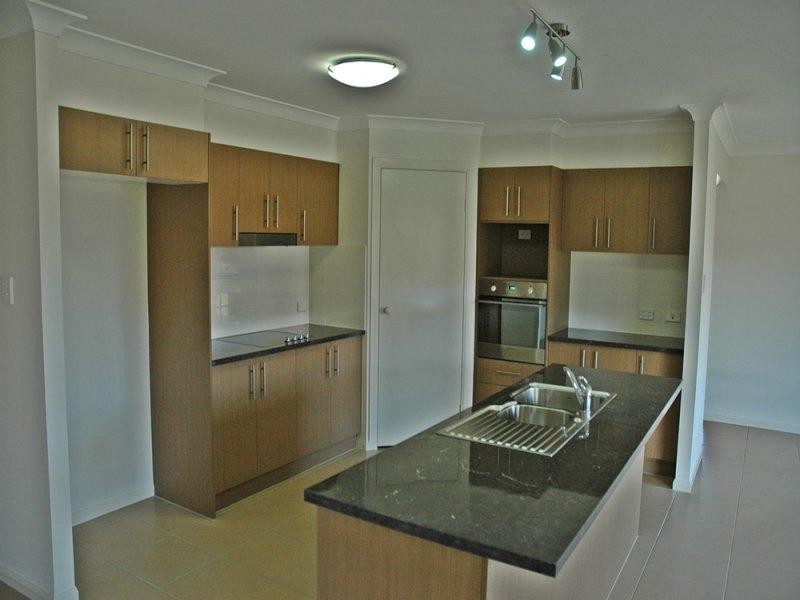 14 Lizard Place REDLAND BAY 4165, Redland Bay QLD 4165