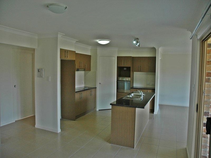 14 Lizard Place REDLAND BAY 4165, Redland Bay QLD 4165