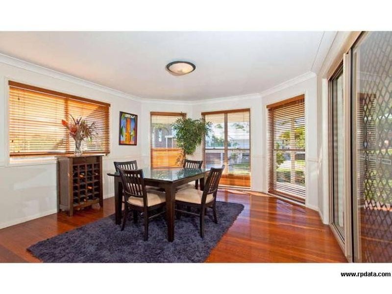 1 Bartlett Terrace, Redland Bay QLD 4165