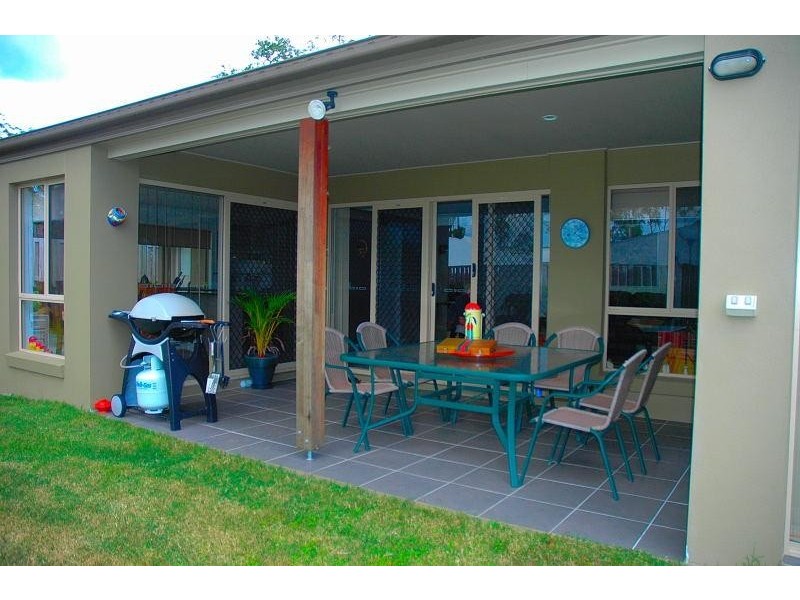 10 ARALUEN Close, Mount Cotton QLD 4165