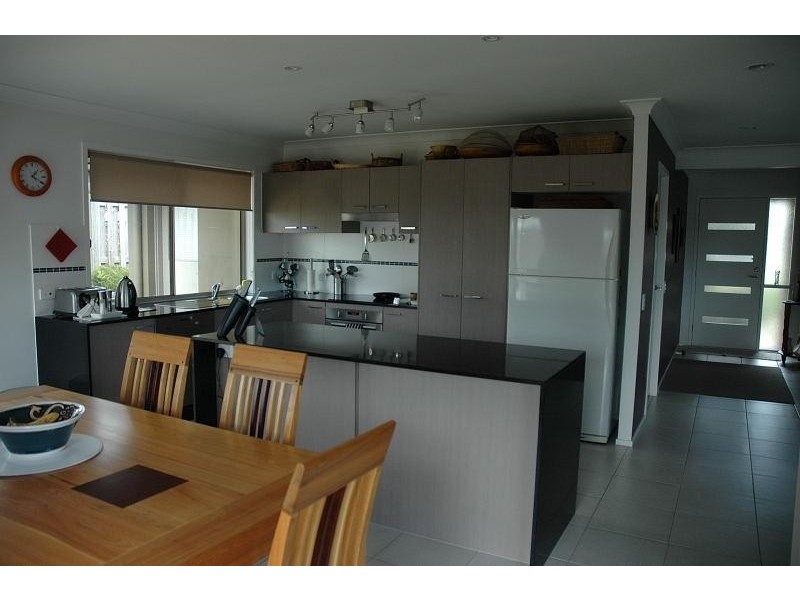 10 ARALUEN Close, Mount Cotton QLD 4165