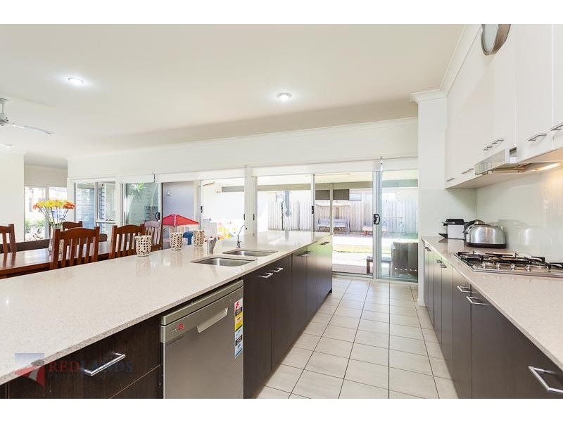 86 Moss Road WAKERLEY 4154, Wakerley QLD 4154