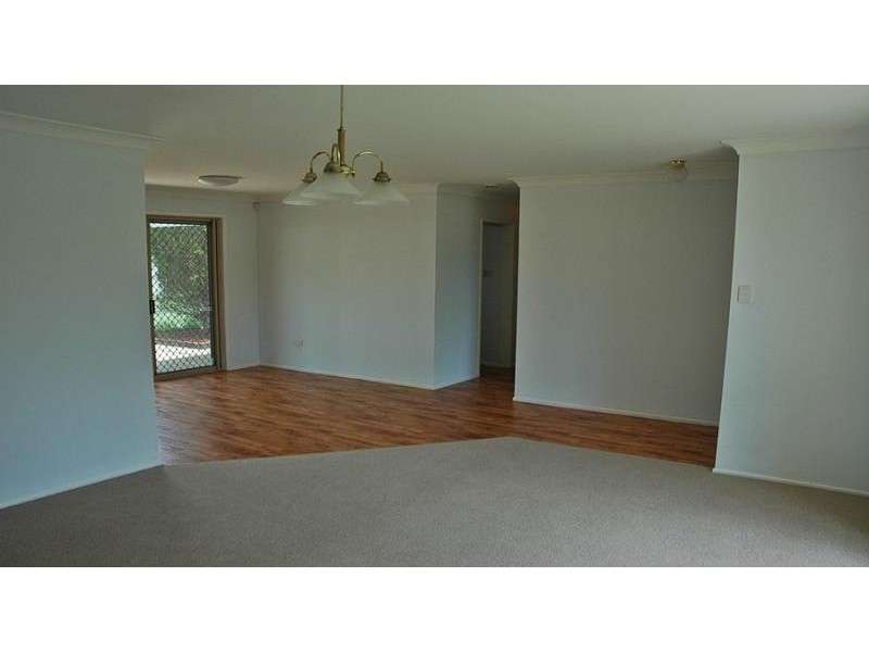 11 Terrier Court REDLAND BAY 4165, Redland Bay QLD 4165