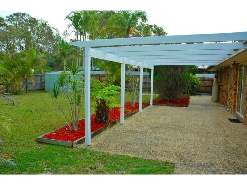 11 Terrier Court REDLAND BAY 4165, Redland Bay QLD 4165