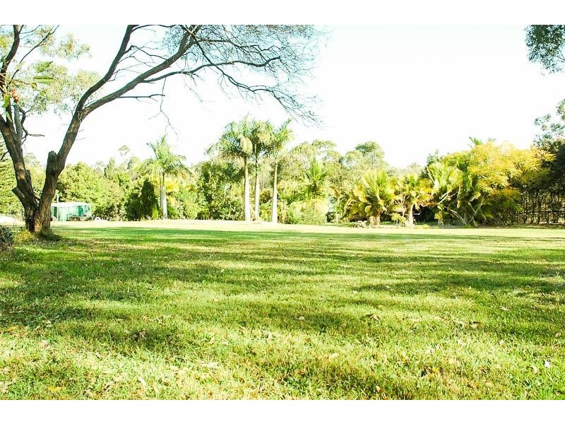 5 JESSIE Close, Thornlands QLD 4164