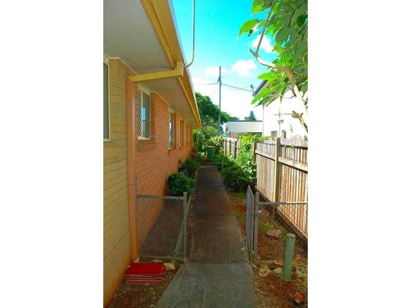 189 BROADWATER Terrace, Redland Bay QLD 4165