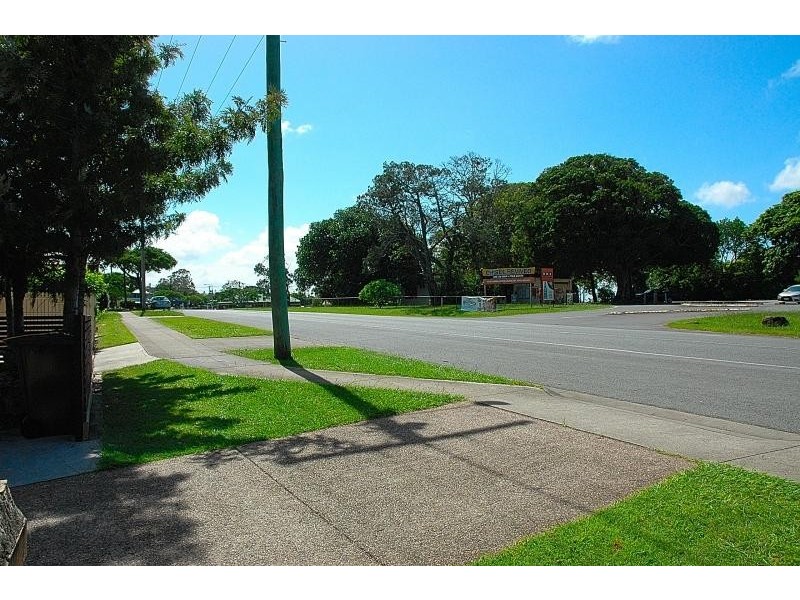 189 BROADWATER Terrace, Redland Bay QLD 4165