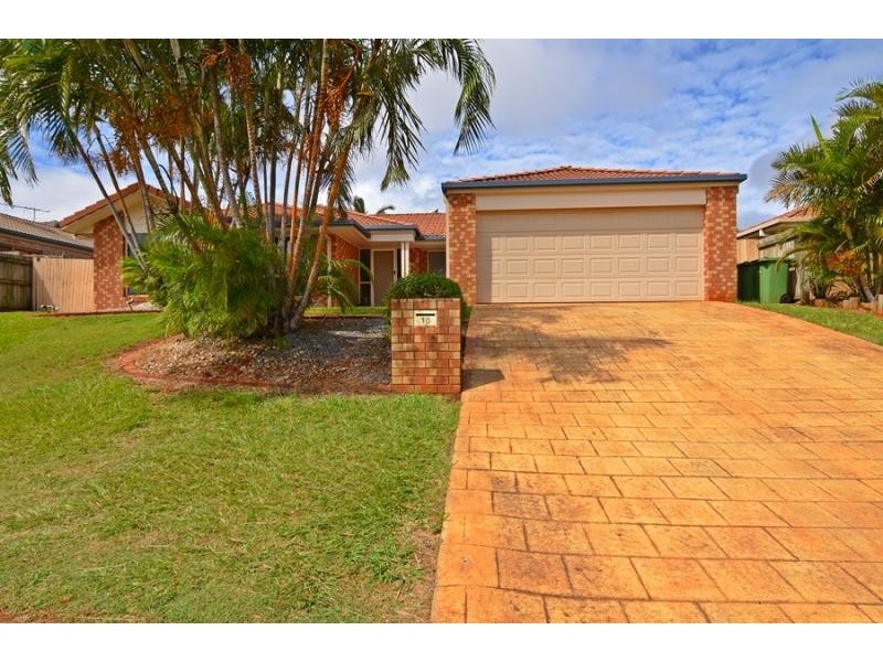 10 Westburn Court REDLAND BAY 4165, Redland Bay QLD 4165