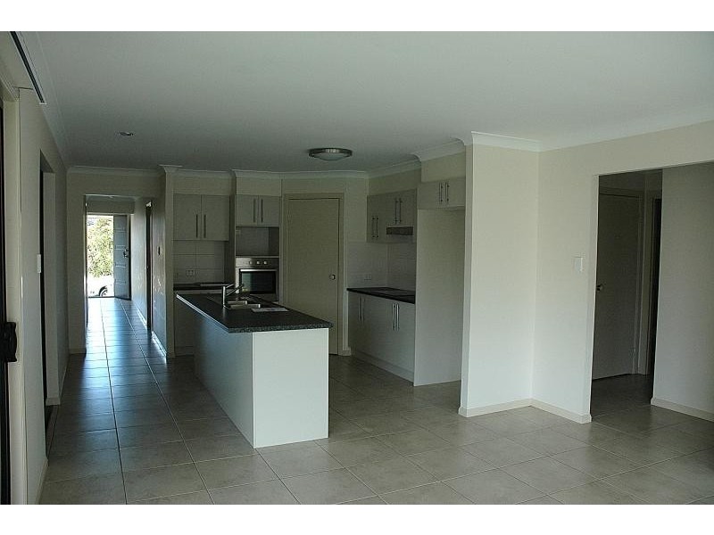 13 Lizard Place REDLAND BAY 4165, Redland Bay QLD 4165