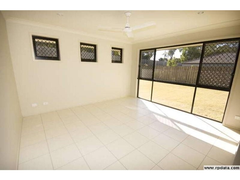21 AQUA Crescent, Redland Bay QLD 4165
