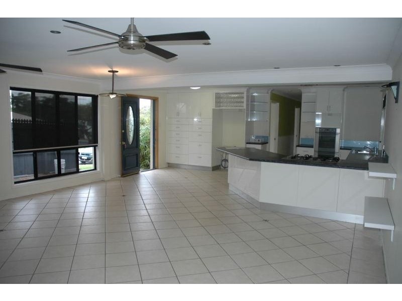 21 Marine Street REDLAND BAY 4165, Redland Bay QLD 4165