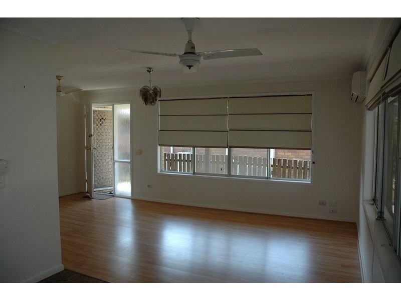 105 Torquay Road REDLAND BAY 4165, Redland Bay QLD 4165