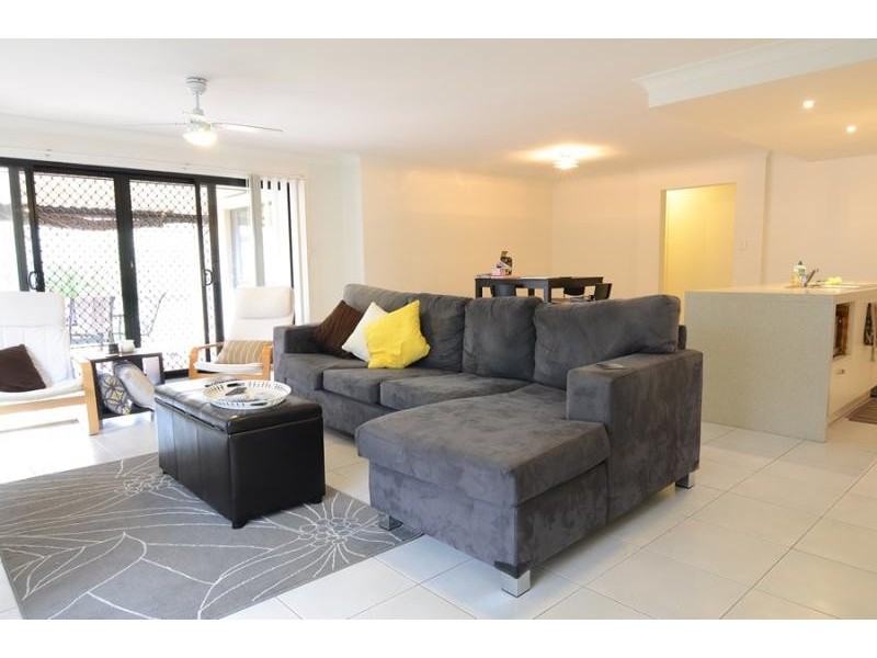 11 Pitman Place REDLAND BAY 4165, Redland Bay QLD 4165