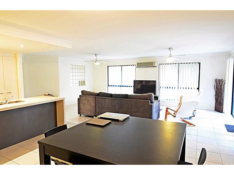 11 Pitman Place REDLAND BAY 4165, Redland Bay QLD 4165