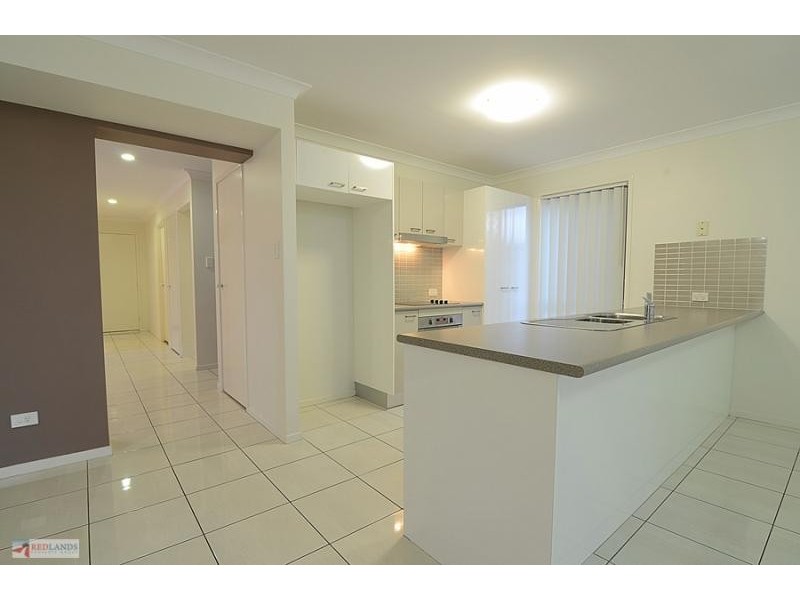 9 LIZARD Place, Redland Bay QLD 4165