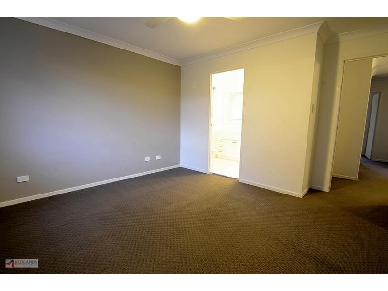 9 LIZARD Place, Redland Bay QLD 4165