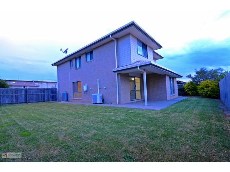 9 LIZARD Place, Redland Bay QLD 4165