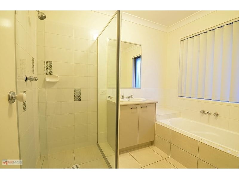 9 LIZARD Place, Redland Bay QLD 4165