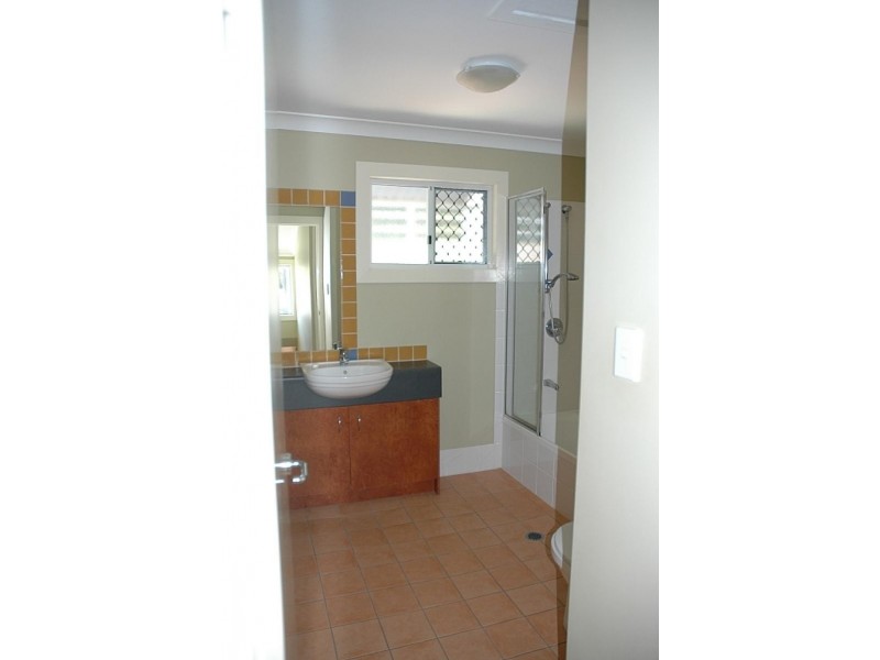53 SHORE STREET EAST Street, Cleveland QLD 4163
