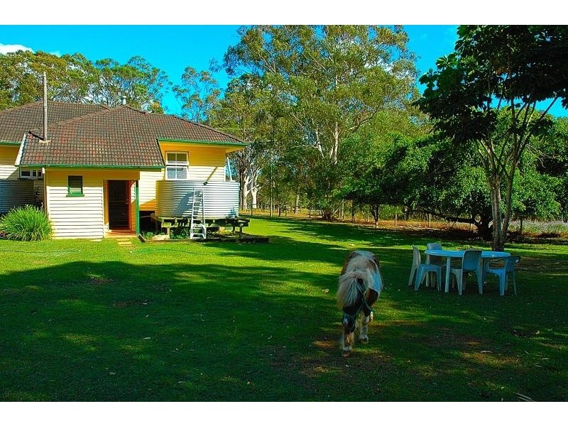 2 BOORALIE Street, Burbank QLD 4156