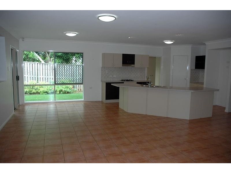 91 Penzance Drive REDLAND BAY 4165, Redland Bay QLD 4165