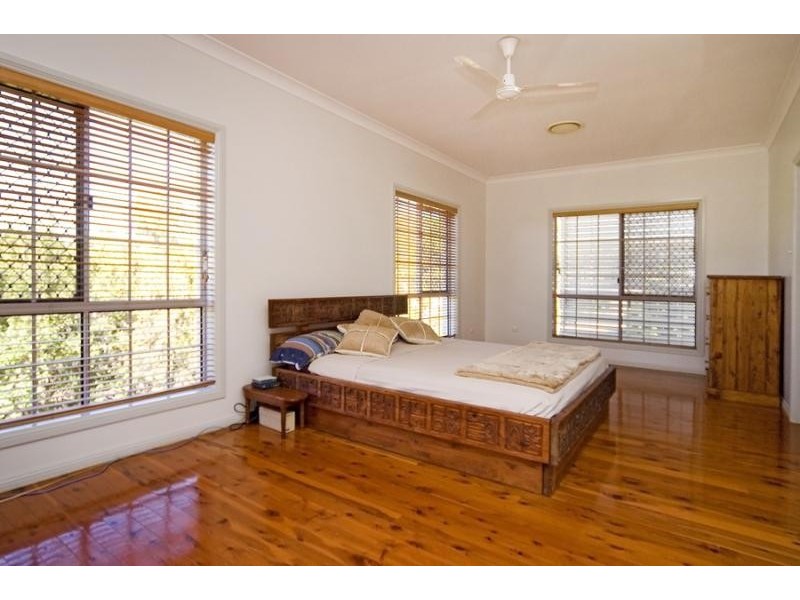 72 MURIEL Street, Redland Bay QLD 4165