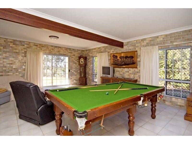 72 MURIEL Street, Redland Bay QLD 4165