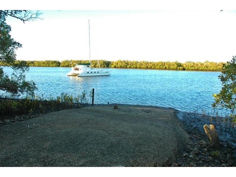 72 MURIEL Street, Redland Bay QLD 4165