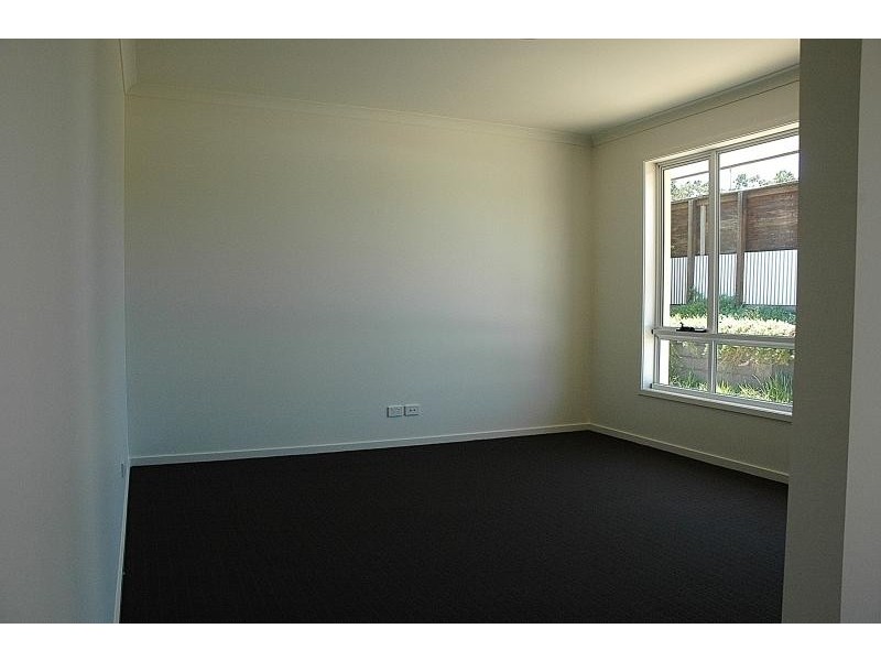 1 SPRINGBROOK Drive, Capalaba QLD 4157