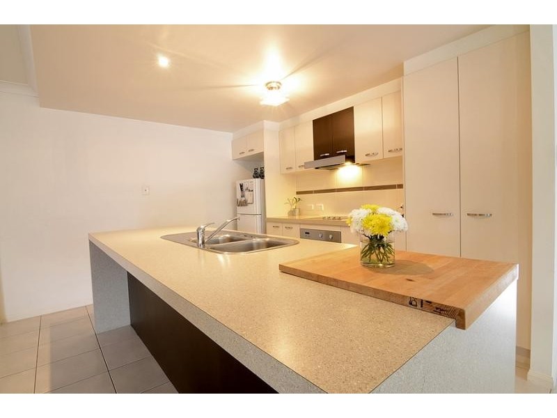 11 Pitman Place REDLAND BAY 4165, Redland Bay QLD 4165