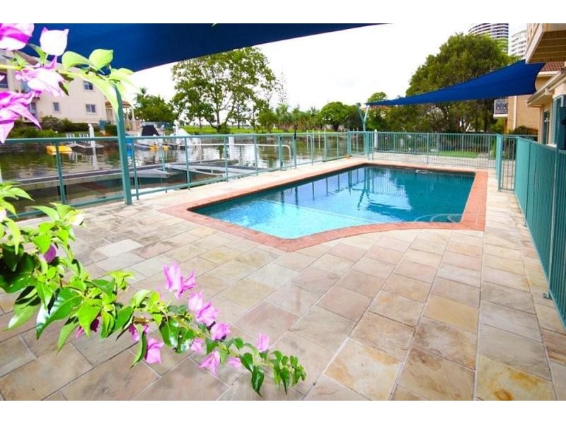 19 Madang Crescent RUNAWAY BAY 4216, Runaway Bay QLD 4216
