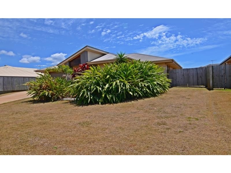 41 Sunningdale  Drive REDLAND BAY 4165, Redland Bay QLD 4165